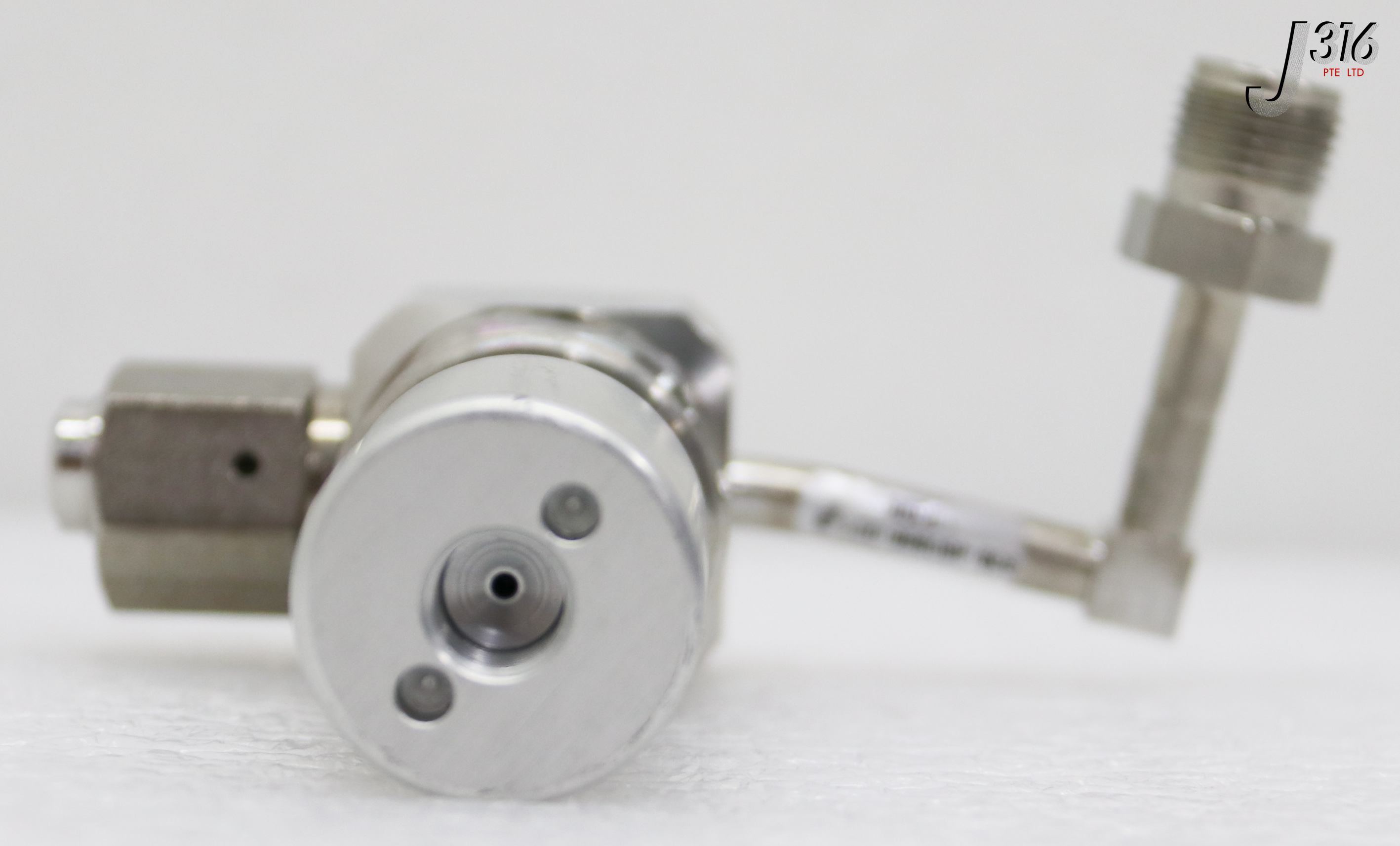 その他 J 34935 LAM RESEARCH 1-WAY 1 MANIFOLD VALVE ASSY 839-460986-001 | eBay